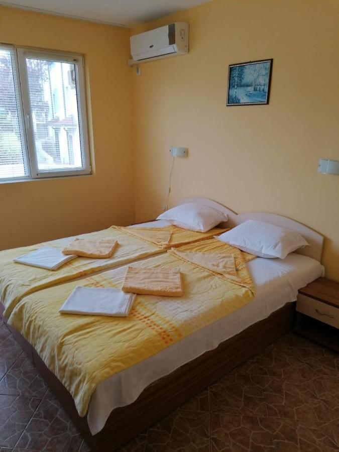 Villa Krisia Apartments سوزوبول المظهر الخارجي الصورة