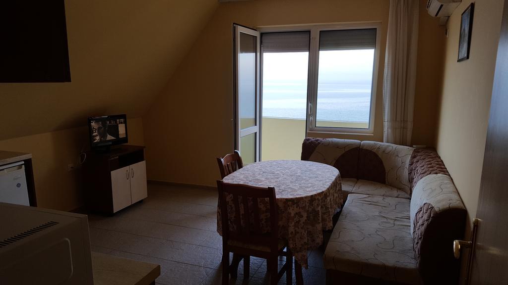 Villa Krisia Apartments سوزوبول المظهر الخارجي الصورة